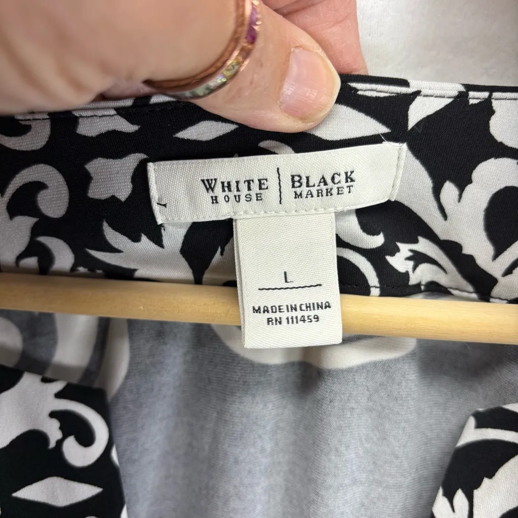White House Black Market Black and White‎ Graphic Blouse - Image 2
