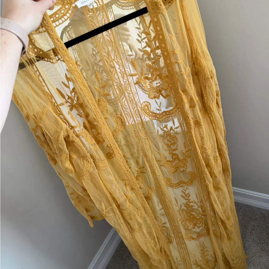 Honey Punch Mustard Lace Kimono - Image 4