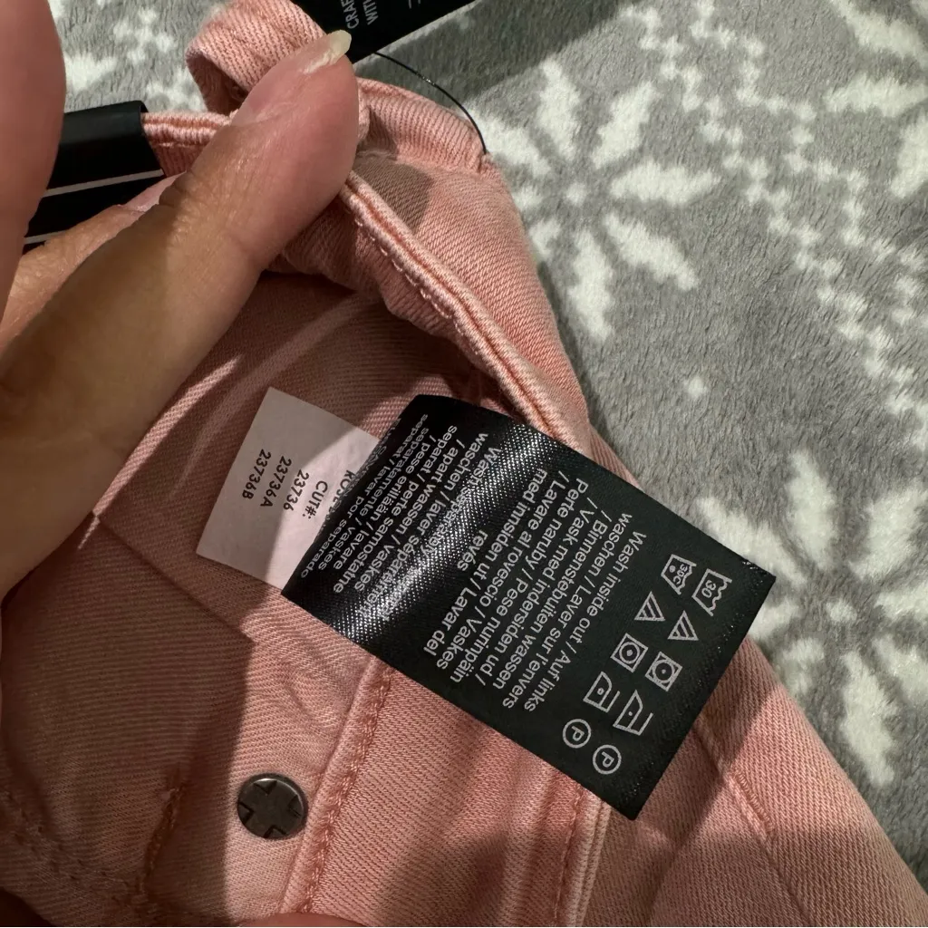 NWT Stitch Fix Liverpool Abby Ankle Skinny Raw Hem‎ In Rose Blush Size 14/32 - Image 5