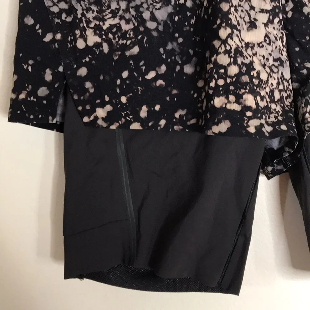 Lululemon LAB Alacer Shorts Black Multi PNSF Nulux Fabric Liner size 6 - Image 5