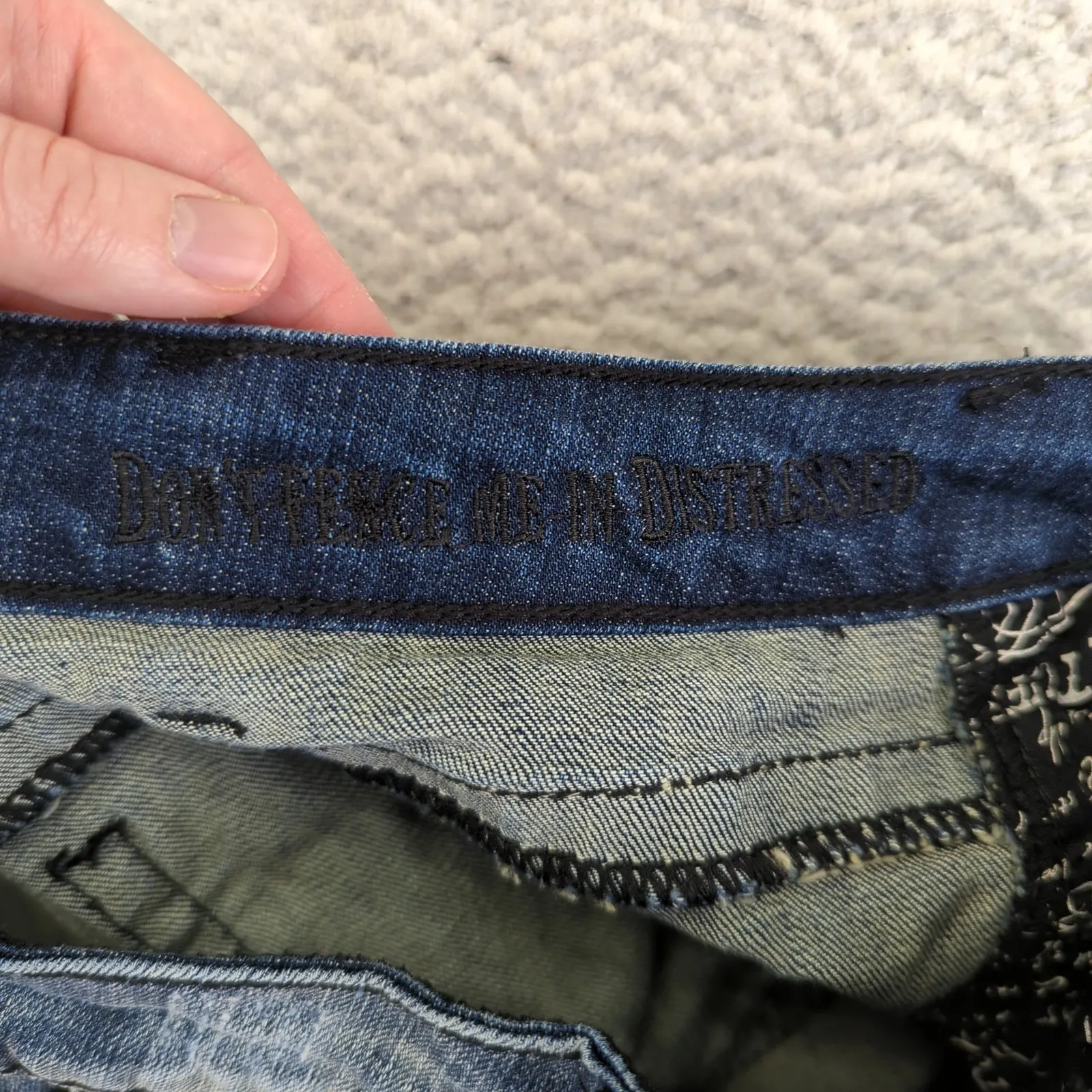 Cowgirl Tuff Don't Fence Me In Distressed Jeans Womens Bootcut Medium Wash 31x31 Blue Size 31 - Image 7