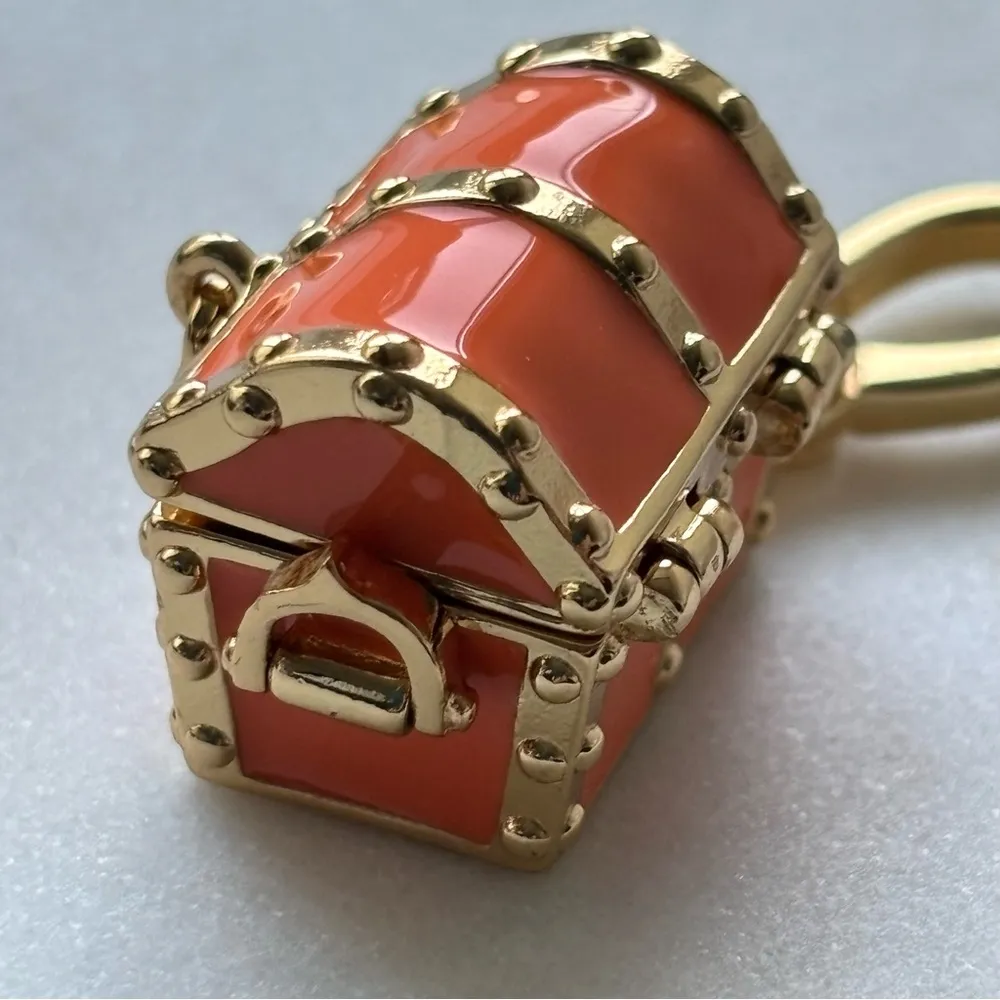 NWOT juicy couture charm Gold - Image 4