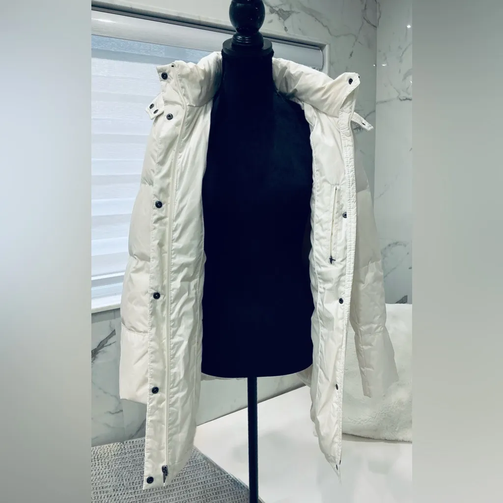 Stylish pretty puffer coat ❄️❄️ - Image 10