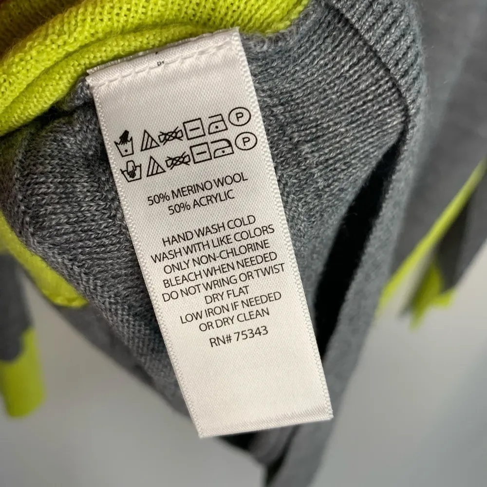 Christian Siriano NWT Merino Wool Blend Sweater Size Medium Yellow - Image 8