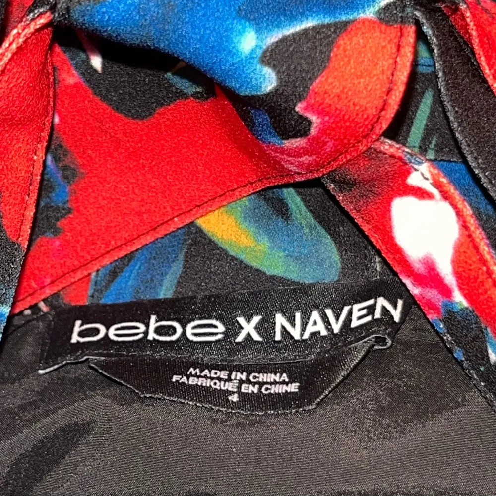 BEBE X NAVEN Floral Print Halter Sweetheart Plunge Neckline Mini Dress size 4 - Image 9