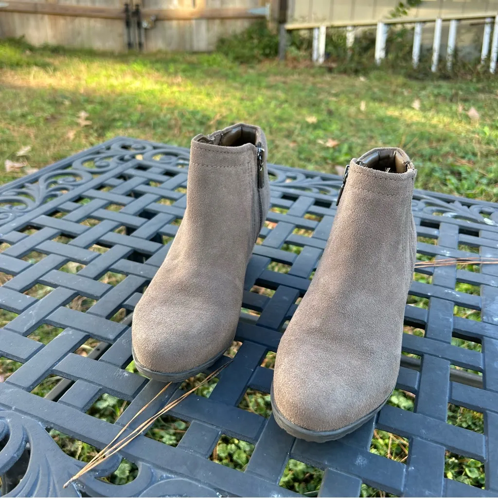 Blondo‎ Villa Waterproof Ankle Boots size 8W - Image 2