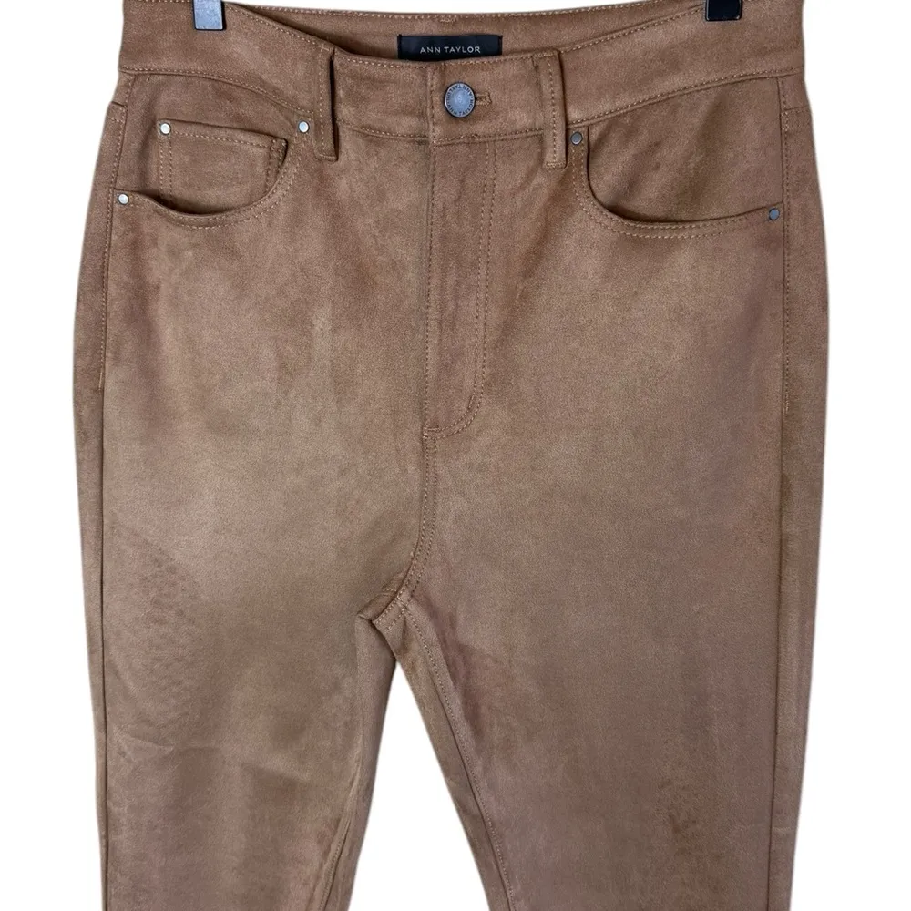 Ann Taylor Women’s Sz 8 Sculpting Pocket Faux Suede High Rise Skinny Jeans NWT - Image 2