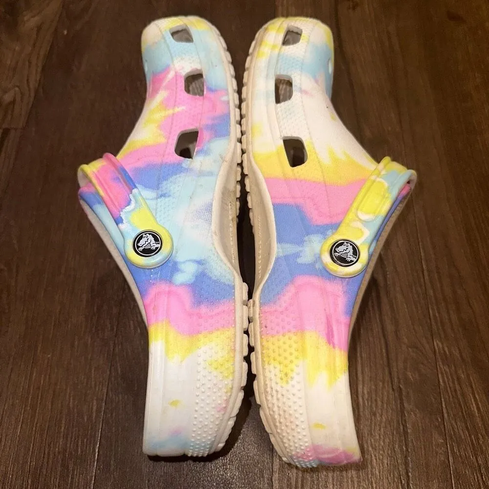 Crocs rubber washable nursing ortho tie dye 11 clogs - Image 3