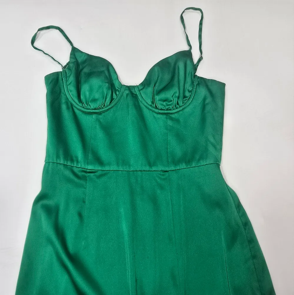 NBD Henrik Gown in Mint Leaf - Image 6