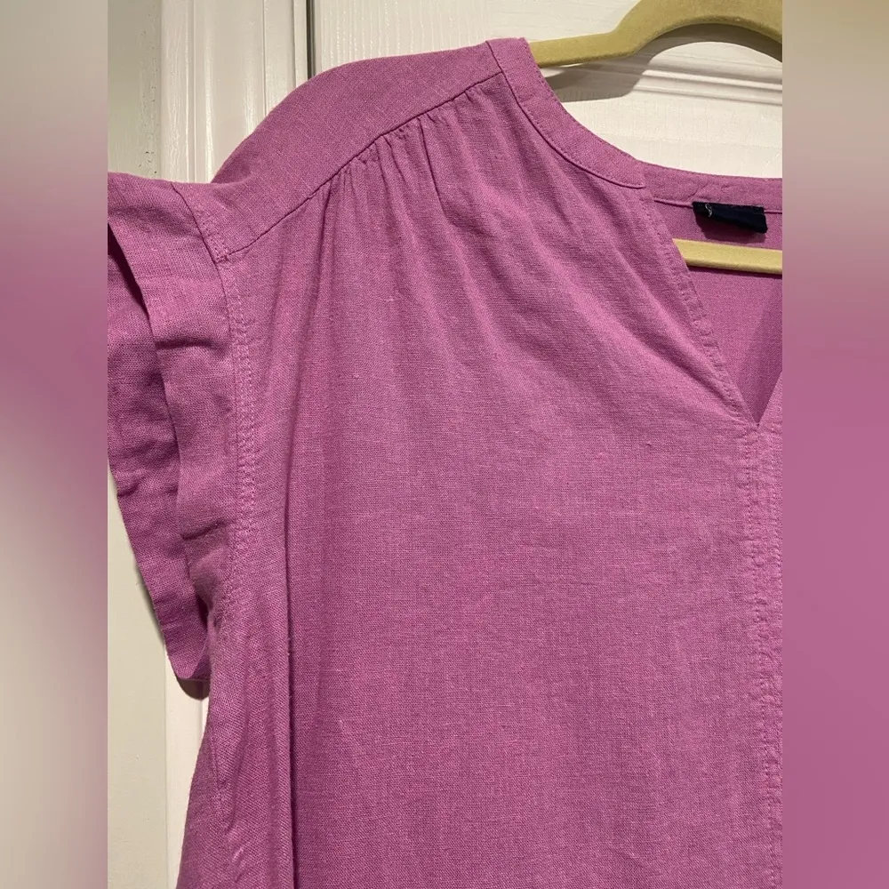 Splendid Size S Lavender V Neck Soft Linen Blend Split Hem Short Sleeve Top - Image 4