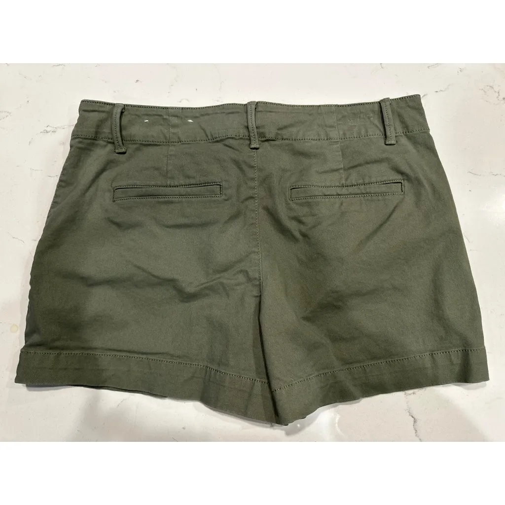LOFT Green The Monroe 4" Short Size 8 - Image 2