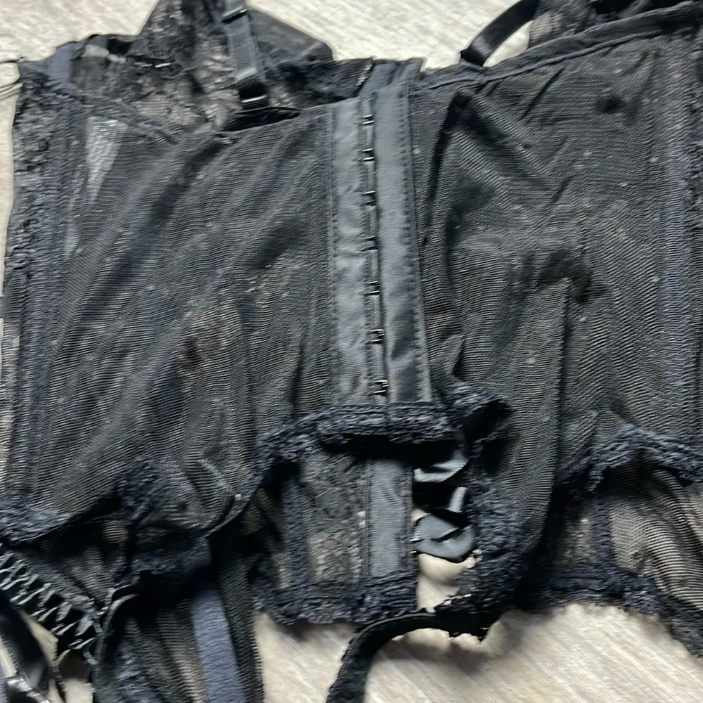 Widow Lace Bustier Cami Size Medium Black - Image 13