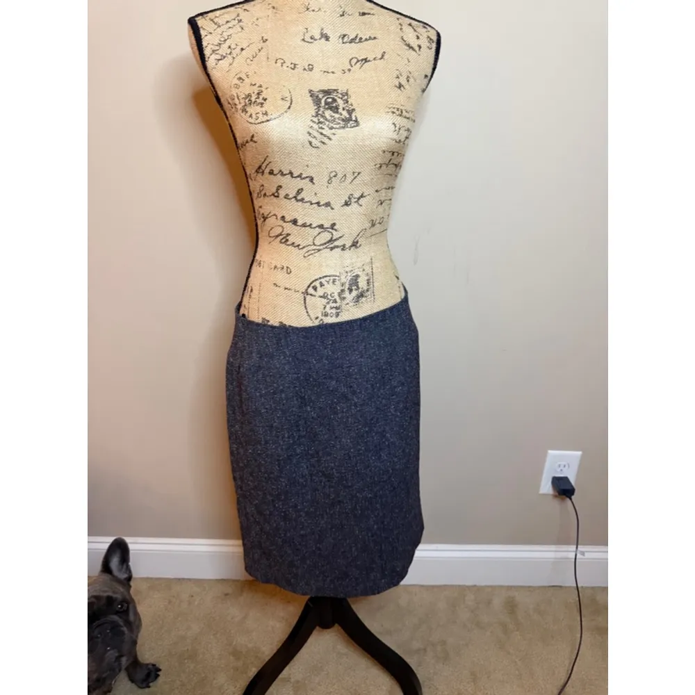 Anne Klein Gray Pencil Skirt Size M - Image 2