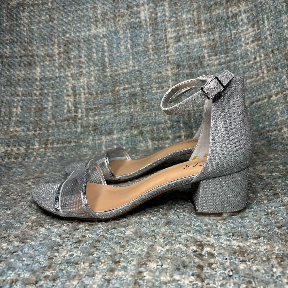 Sugar Noelle Low Block Heel Dress Ankle Strap Sandal in Silver Glitter Mesh Size 11 - Image 3