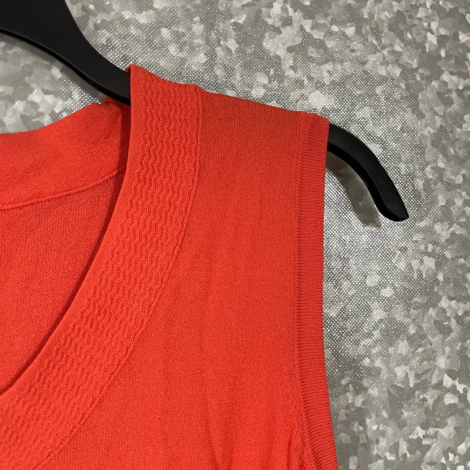 Avenue Women's Plus Size Orange Lightweight Sleeveless Sweater Vest - Size 26/28 - Image 2
