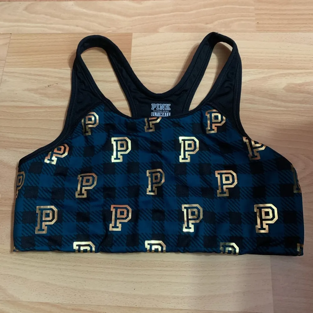 Pink Victoria Secret sports bra - Image 2