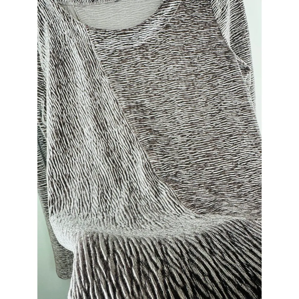 Habitat Velevt Pullover Crinkle Top Slate purple hues designer boutique xs - Image 6