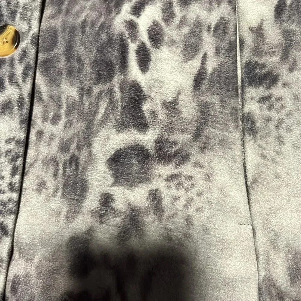 Denim & Co  jacket. Like new. Feels like suede. - Image 2