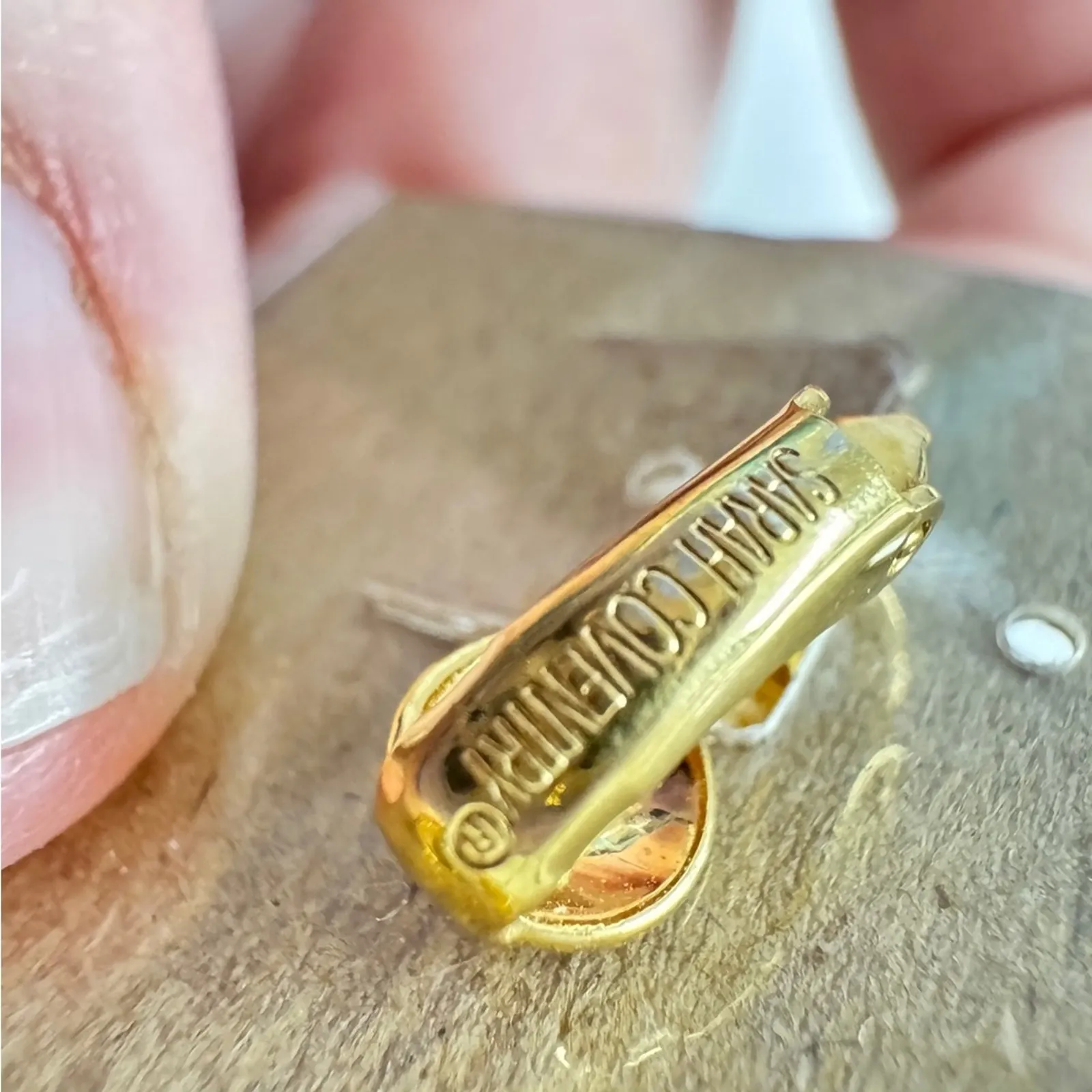 Sarah Coventry Blue Gold Tone Enamel Clip On Earrings Vintage Womens Jewelry - Image 3