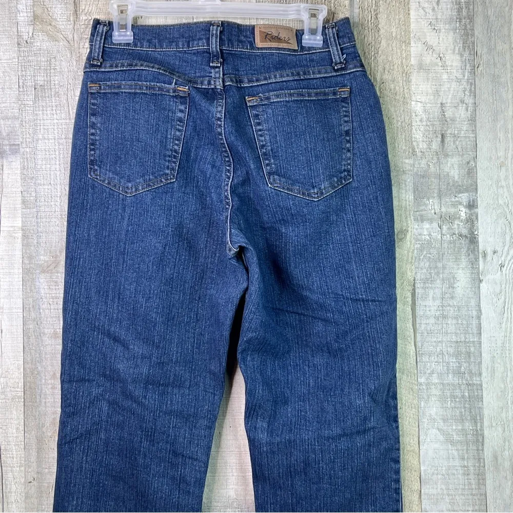 Riders Size 10 Medium Blue Denim Jeans With 5 Pockets Very Good Condition - Image 8