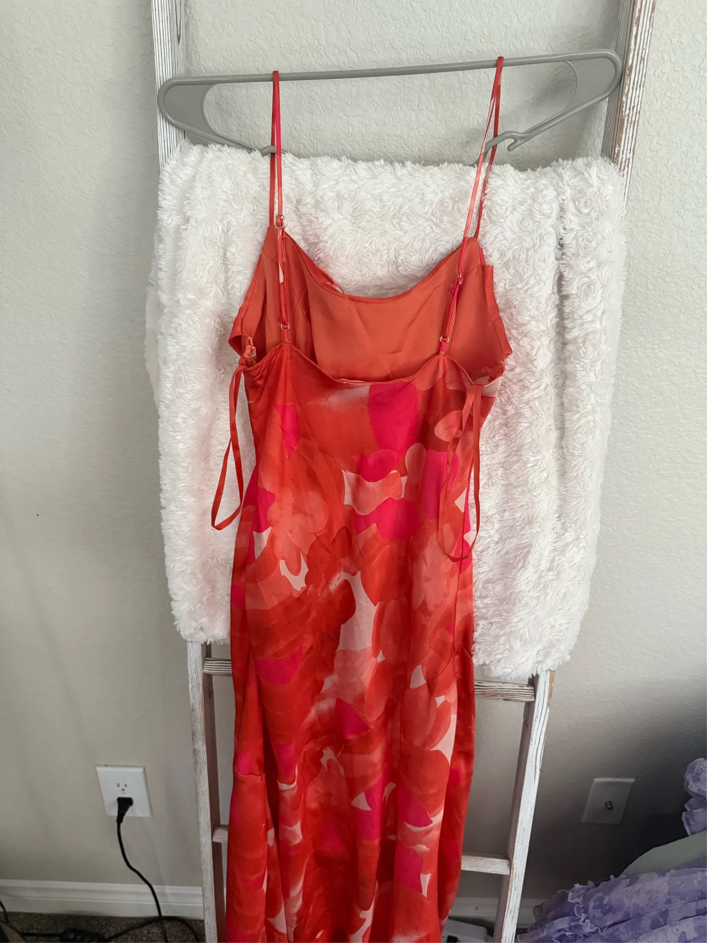 Orange Selfie Leslie Dress Midi - Image 4