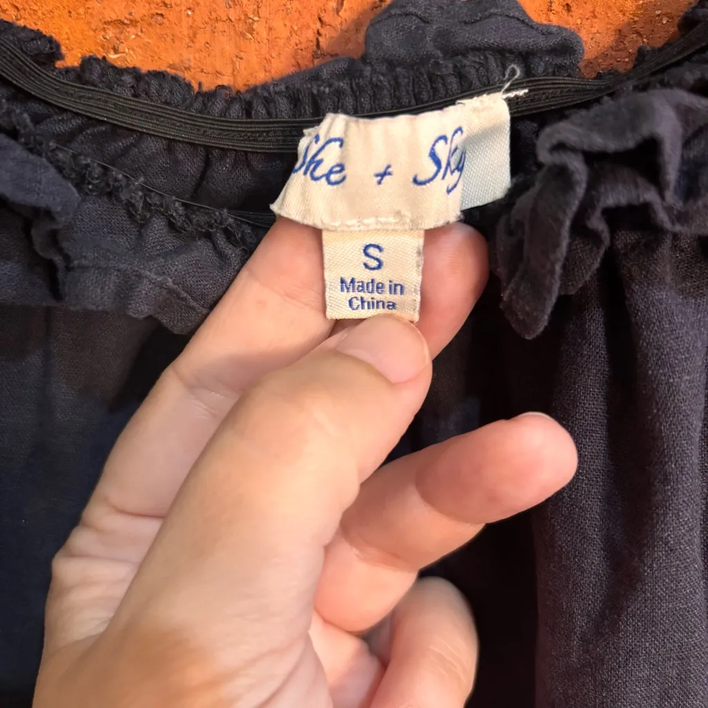 She + Sky womens linen puff sleeve off the shoulder peasant crop top blue S - Image 2