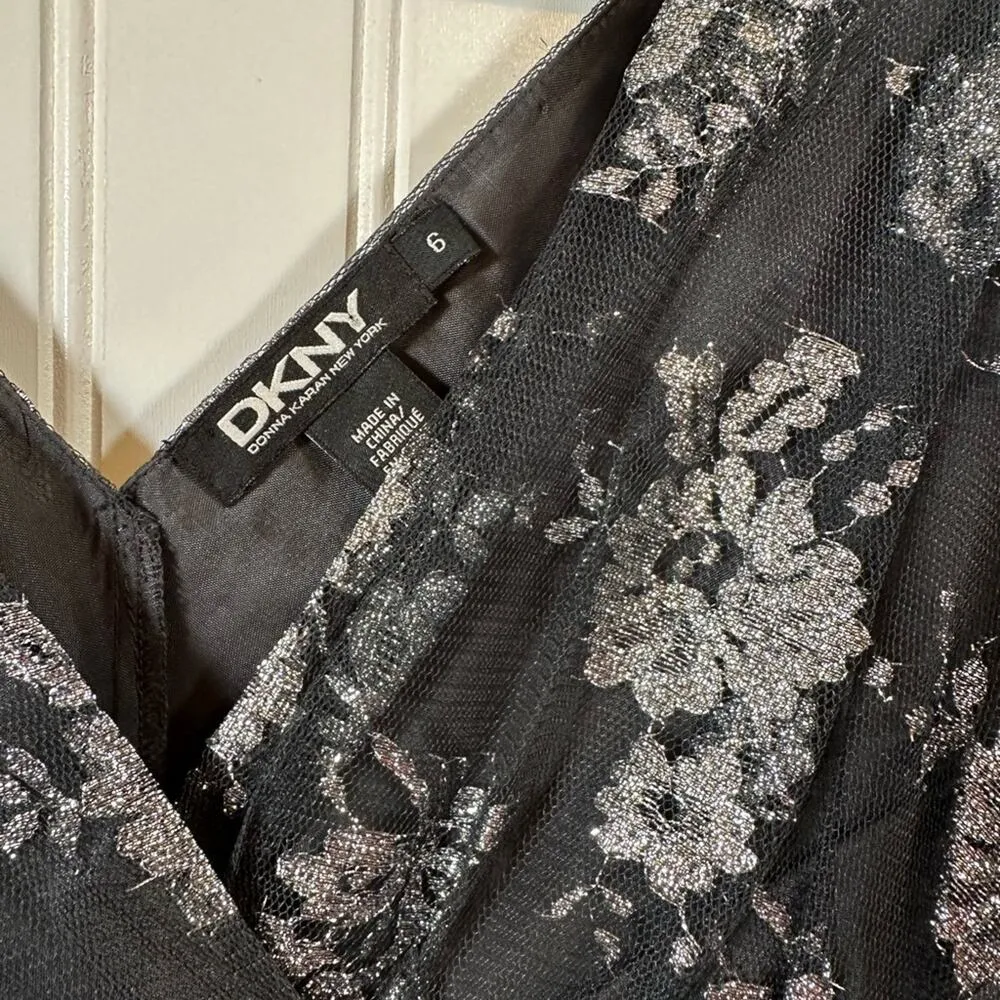 DKNY Black and‎ Silver Tank Blouse. Size 6 - Image 2