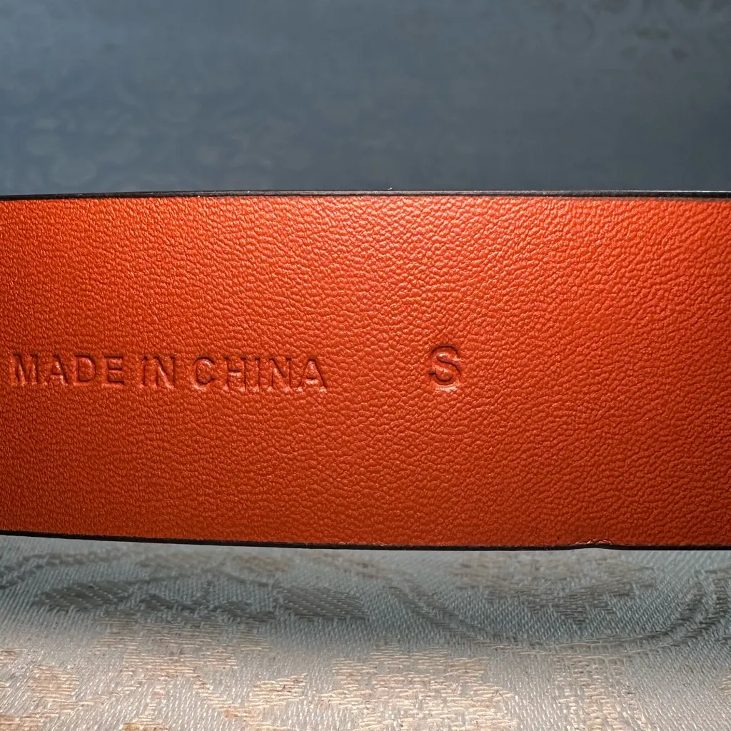 Guess Vintage Black Belt with Embellished Rhinestone Silver Buckle Size Small - Image 9