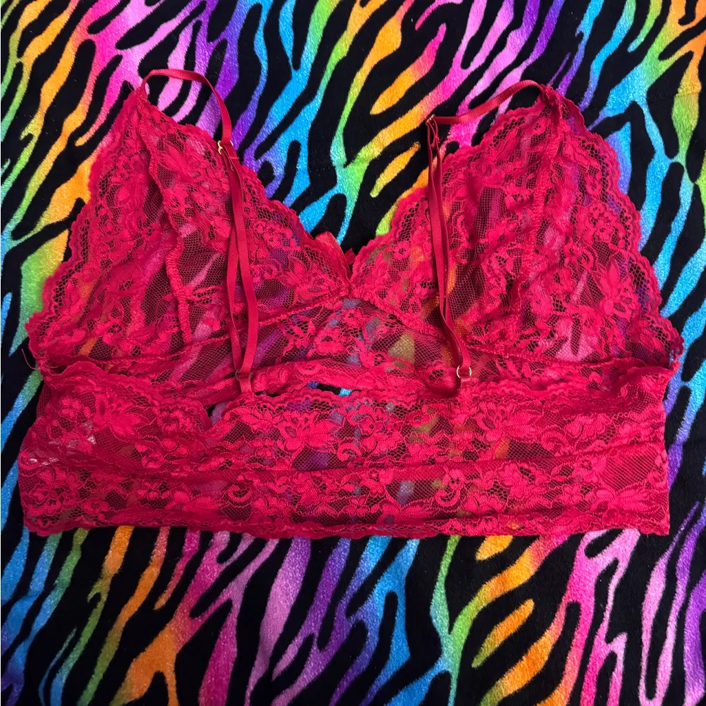 Lace Bralette in Vibrant Red Size L - Image 2