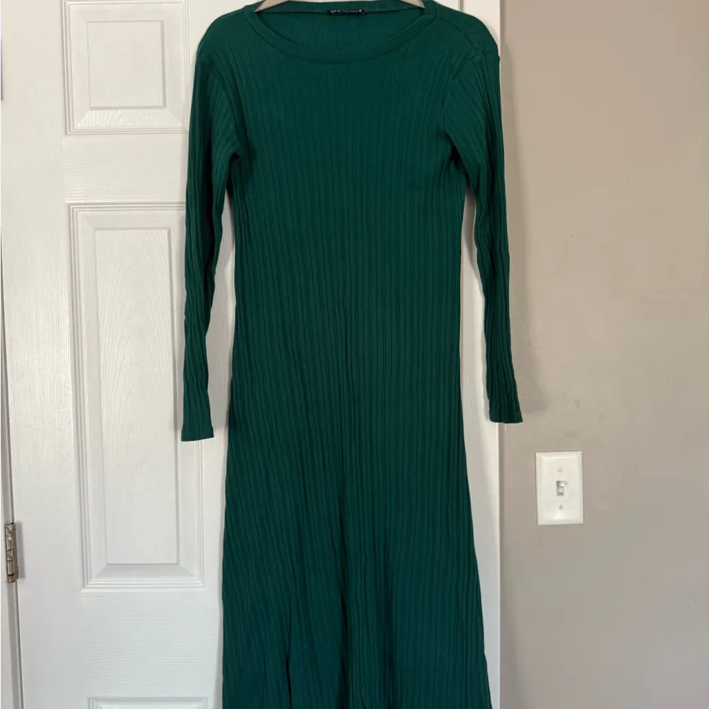 Zara Hunter Green Long Sleeve Ribbed Sweater Maxi Dress - Image 5
