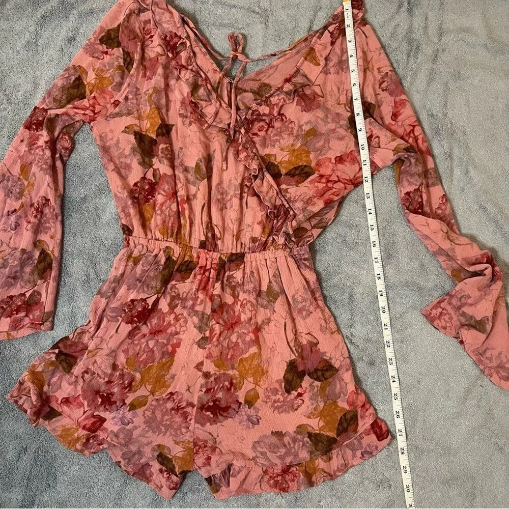 Mossimo Supply Co. Pink Floral Rose Romper Long Bell Sleeves Romantic Size Small - Image 8