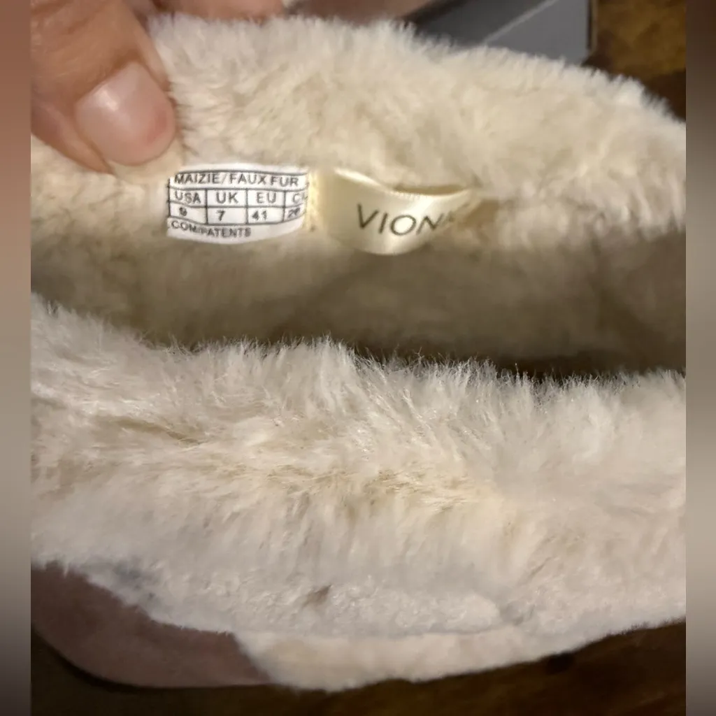 Vionic Cream Faux Fur Lined Footwear - Image 4