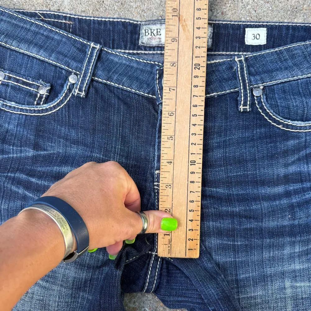 Buckle BKE Sabrina Blue Jean Shorts BK27110 Size 30 - Image 7