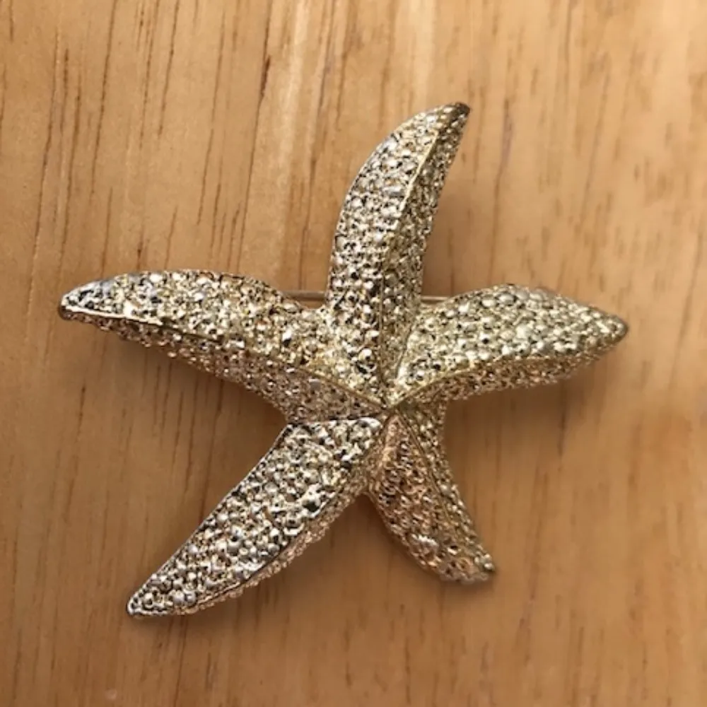 Starfish Pendant Pin VTG Gold tone Dual Function - Image 2