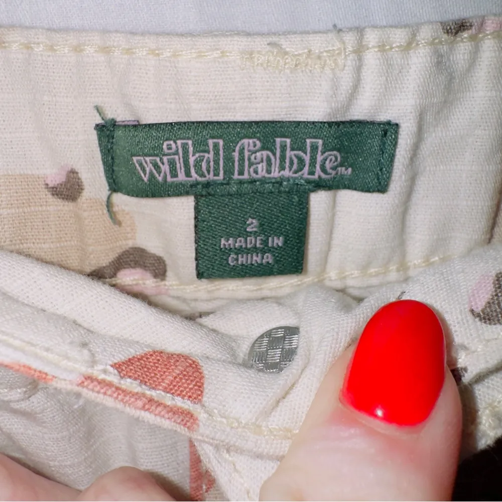 Wild Fable Multicolor Camo Print High Waisted Cargo Pants size 2 - Image 2