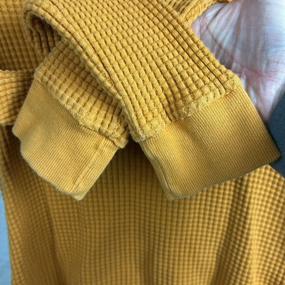 The North Face Women's Long Sleeve Chabot Crew Citrine Yellow Size Small - Image 7