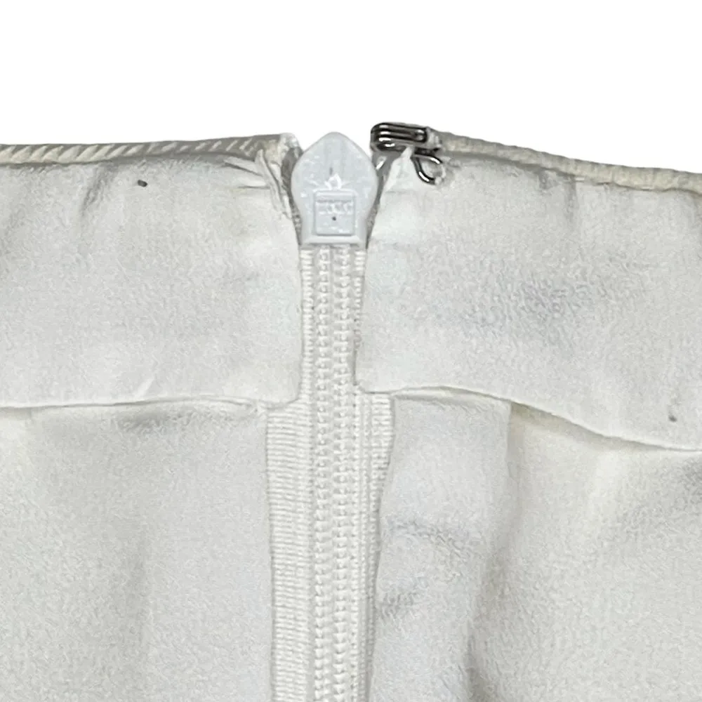 Valentino 𑁍 Chic Rose Lace Appliqué Ribbed Wool Pencil Skirt 𑁍 Cream Size 4 - Image 14