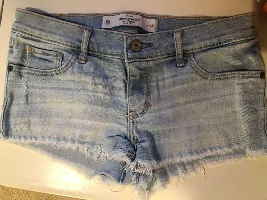 Distressed Jean Short - Image 3