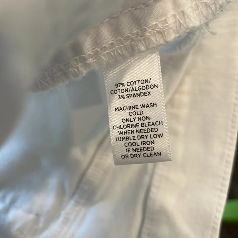 LOFT Petite White Rolled Denim Shorts - Size 0P - Image 8