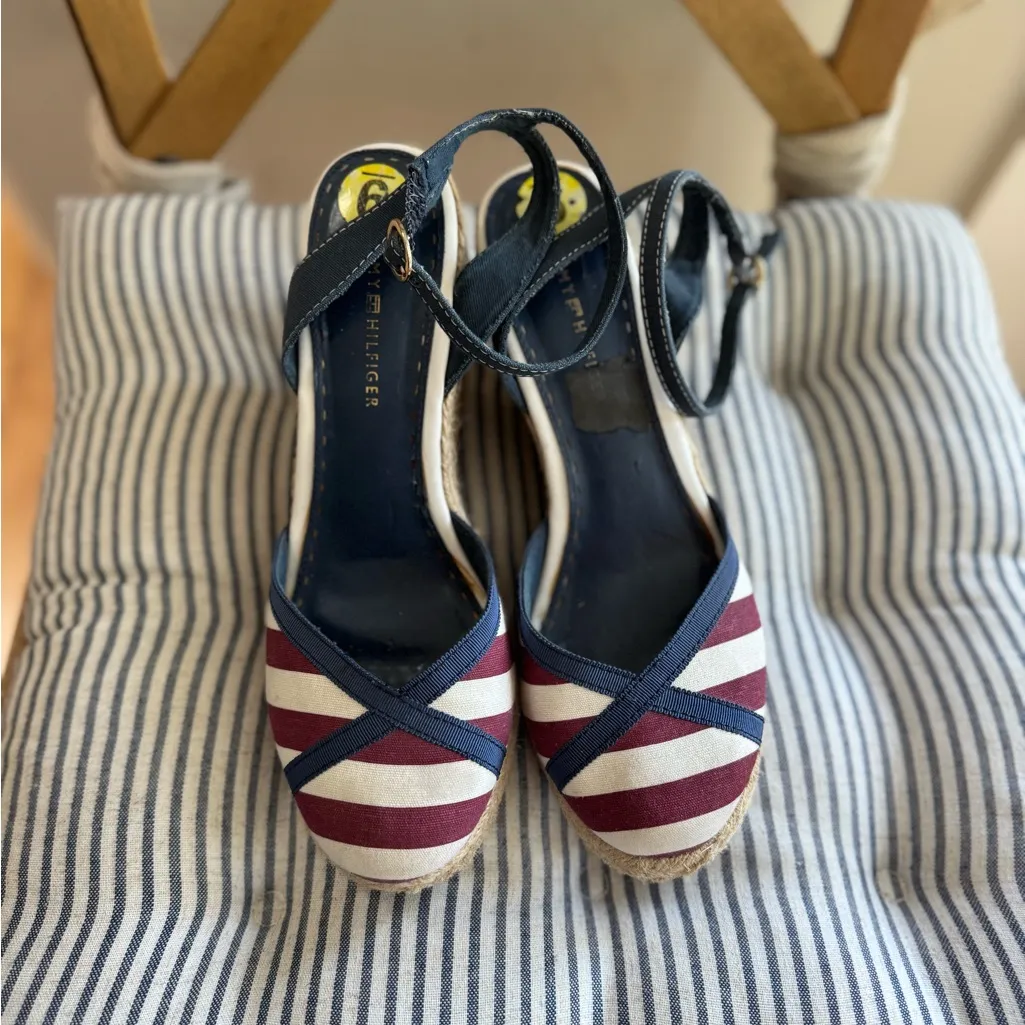 Tommy Hilfiger Red White Navy Blue Ankle Strap Espadrille Wedge Sandals 9 FLAW - Image 5