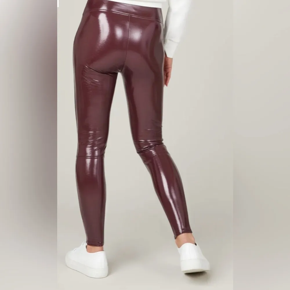 NWT Spanx Faux Patent Leather Leggings ruby size M petite - Image 2