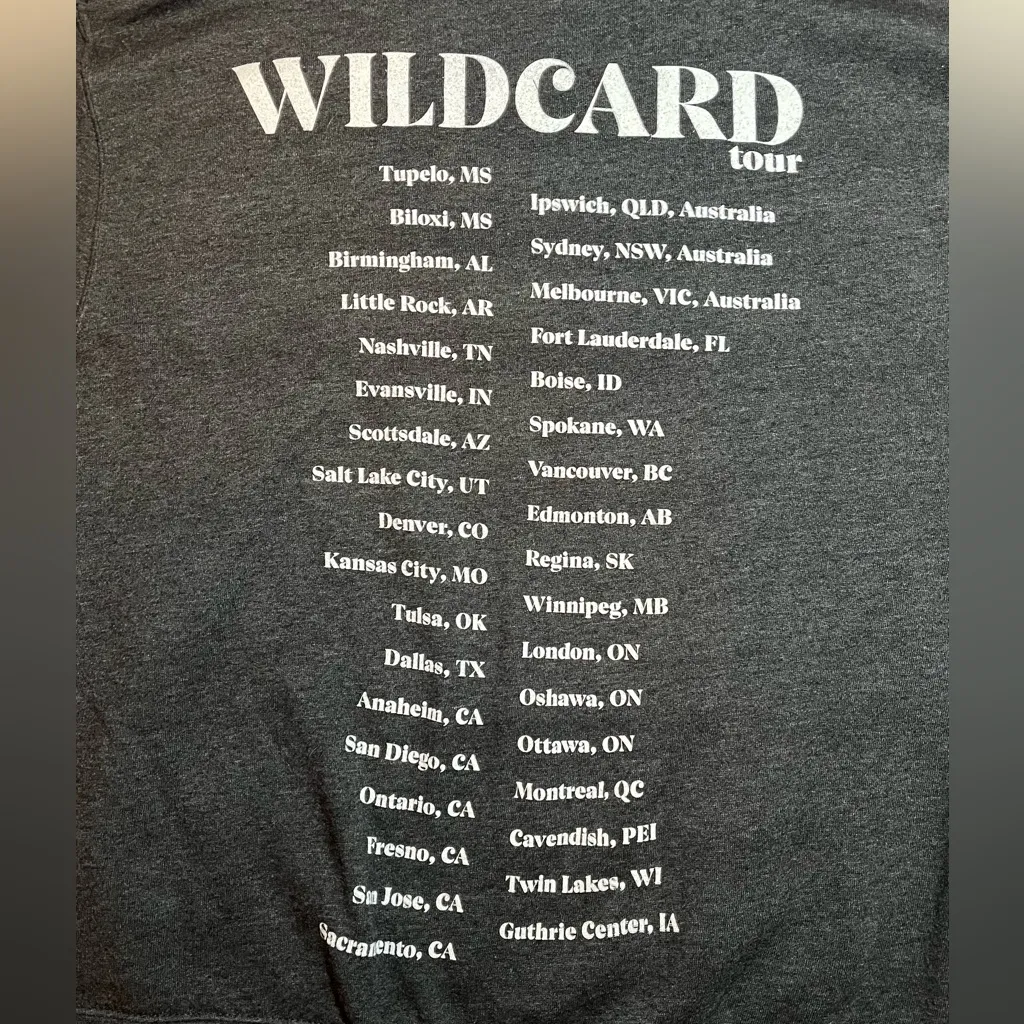 Miranda Lambert Wildcard 2020 Tour Sweatshirt Hoodie size Medium Grey Black - Image 5
