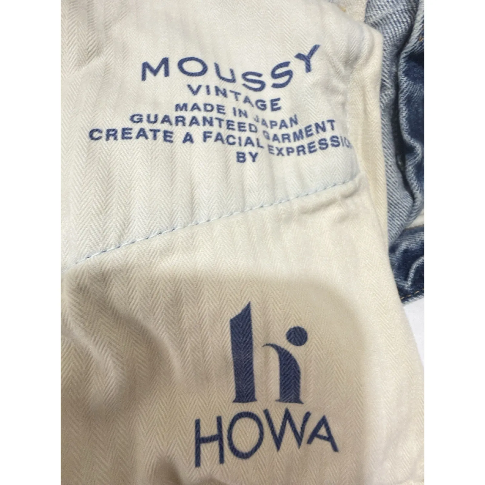 Moussy Vintage Medium Blue Distressed Ripped Jeans Size 28 Raw Hem Made in Japan - Image 12