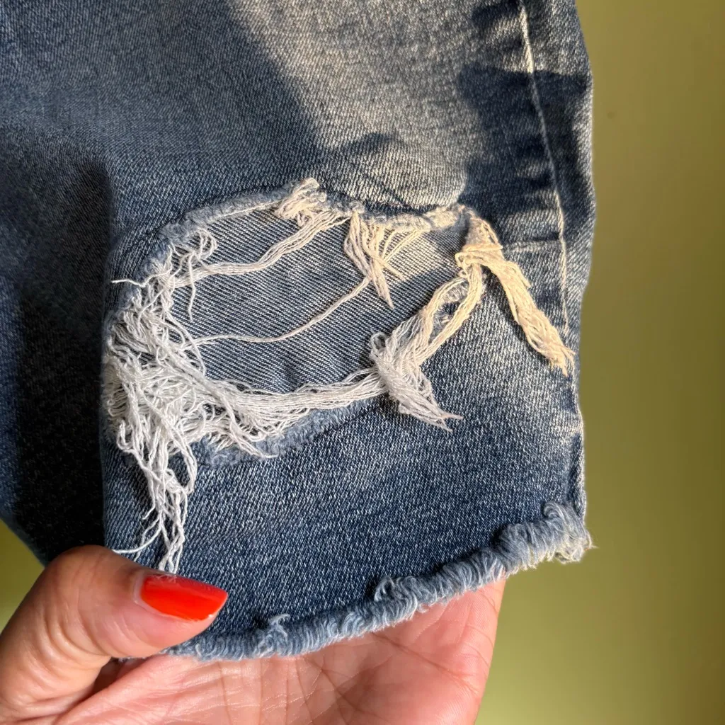 ON Distressed Denim Shorts - Image 4