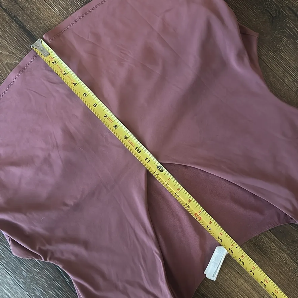 Athleta Vita Free Cropped Tee 2X - Image 6