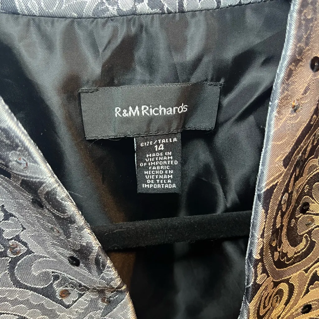 R&M Richards Metallic Paisley 2 Piece Halter With Jacket Women’s Size 14 - Image 5