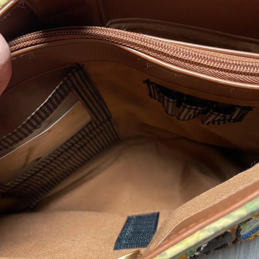 Bueno Safari Print  Shoulder Bag - Image 15