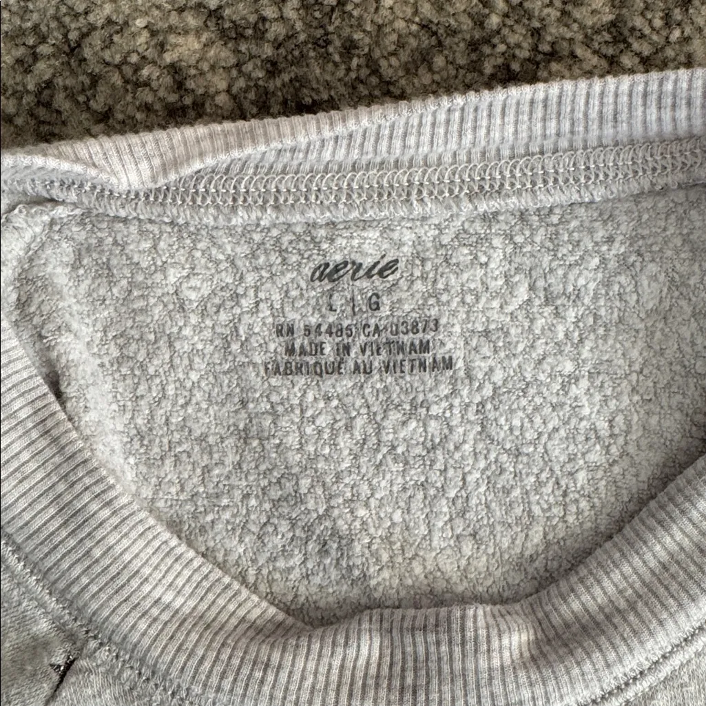 Aerie Light Gray Starry Sweatshirt - Image 3