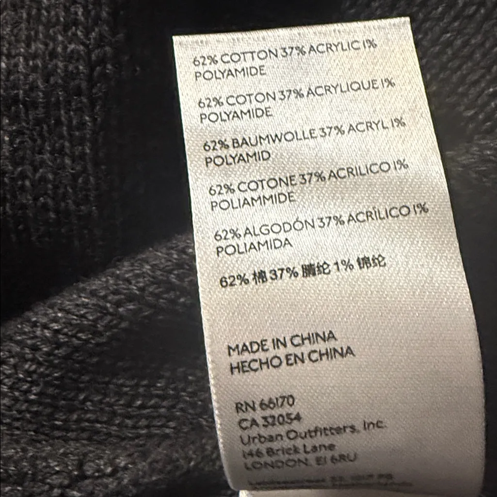 BDG Charcoal Knit Sweater size Xs - Image 6