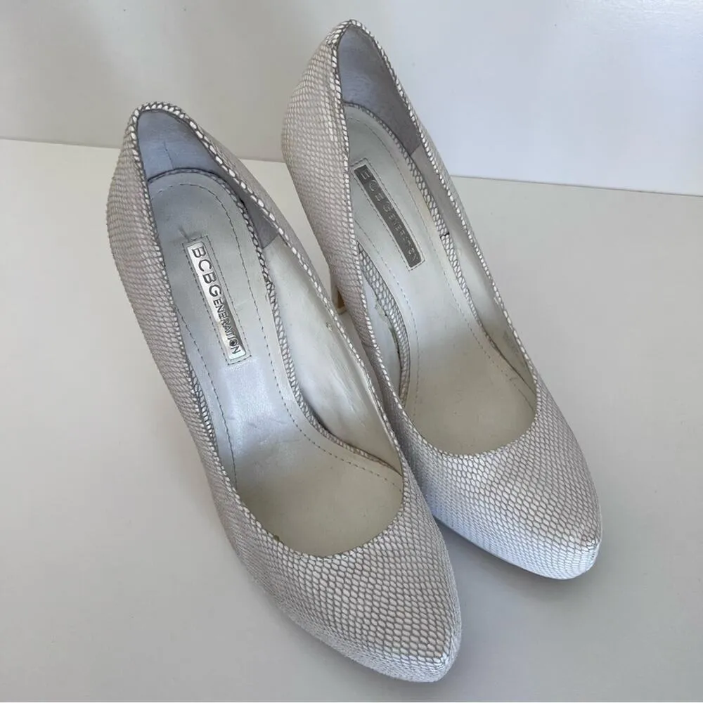 BCBG Generation Parade White Snake Skin Platform Pump Heels - Image 2